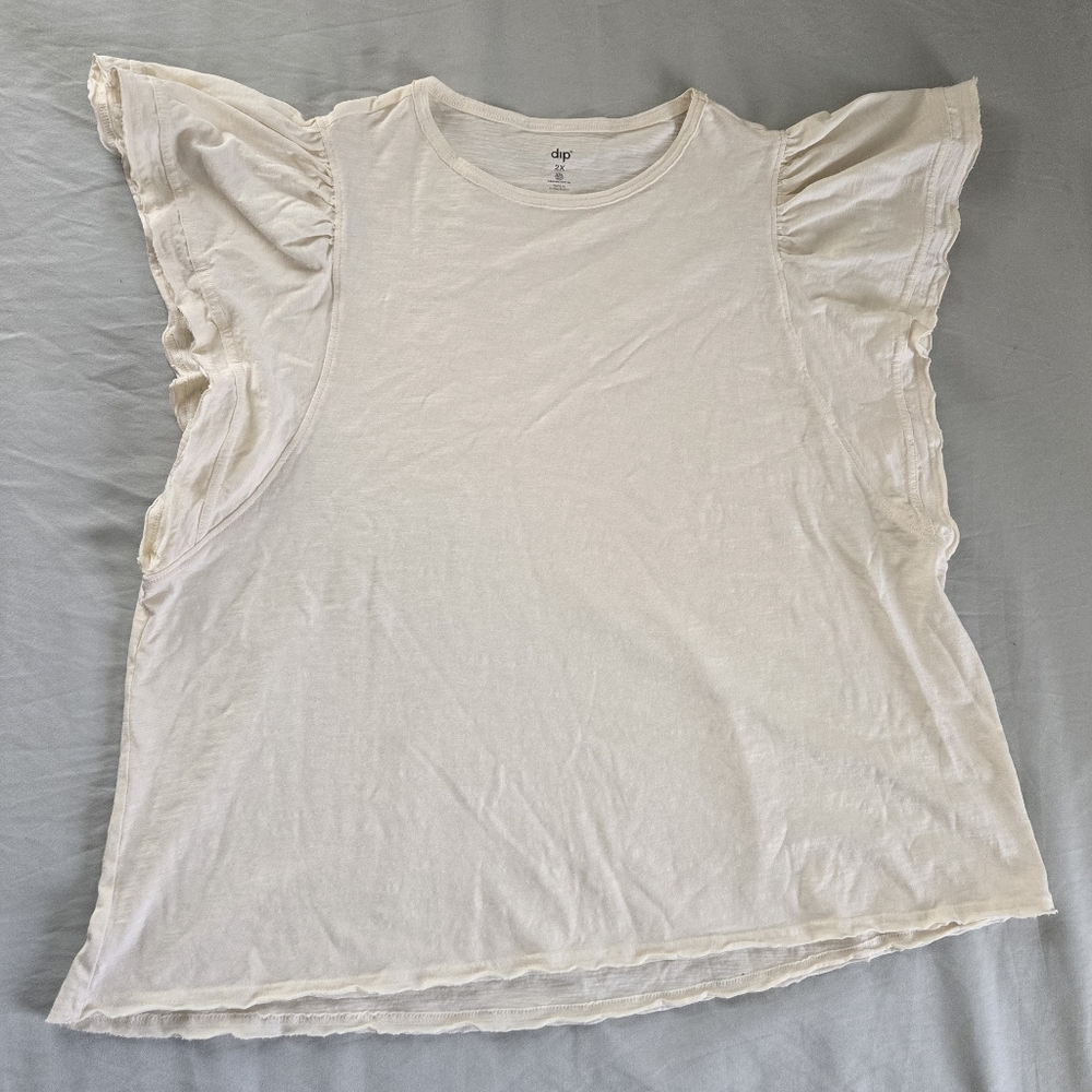 Dip Organic Cotton Flutter Ruffle Sleeve Tee, Cream 2X NWOT
